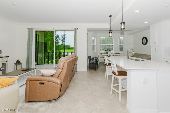 Photo - 6034 National Blvd Unit 523