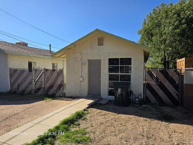 Building Photo - 2177 Kingman Ave Rental