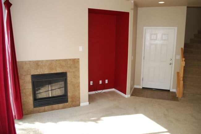 Photo - 8415 Oliva Rd