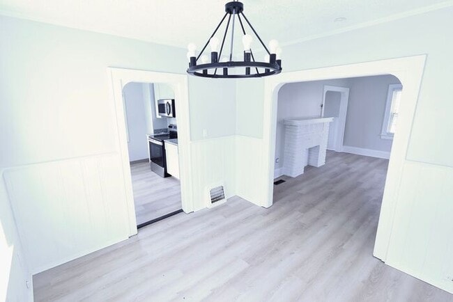 Photo - 1490 Hillside Terrace