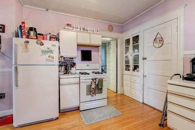 Photo - 146 N Hancock St Unit 146