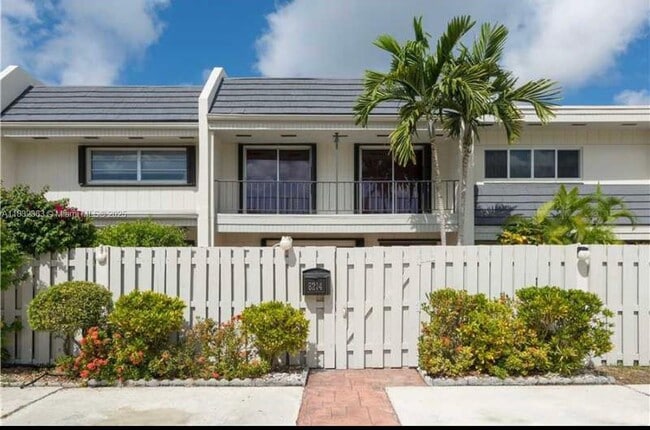 Photo - 8214 SW 81st Ct Townhome