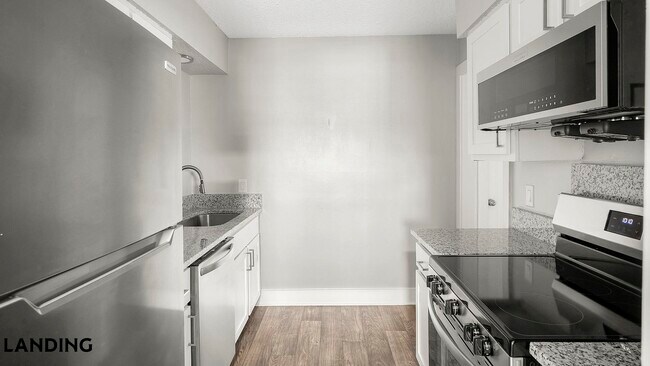 231 New Shackle Island Rd Unit O111