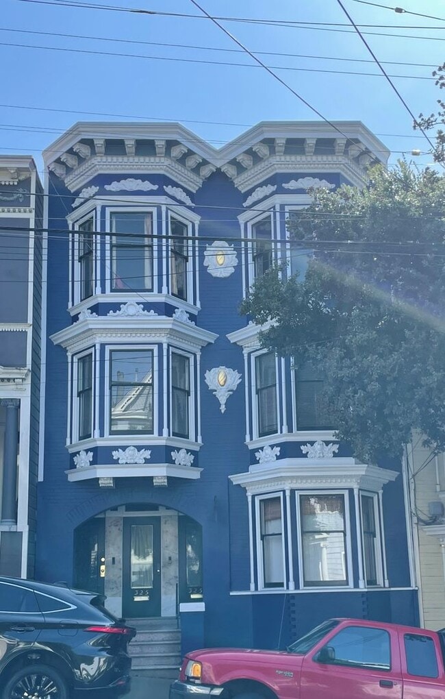 Building Photo - 323 FRE Unit 323