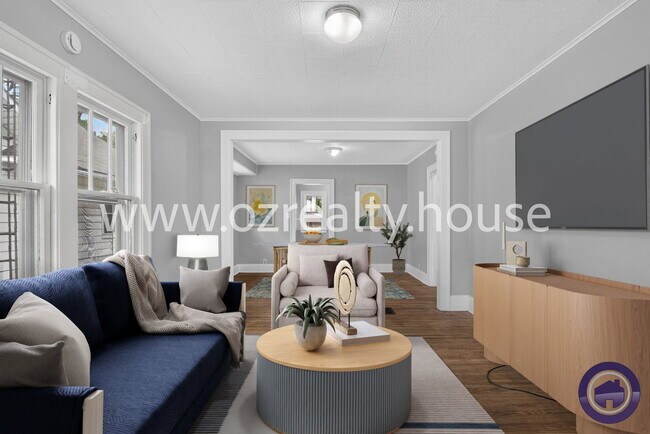Photo - 3644 Leybourn Ave