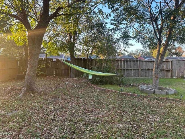 Photo - 16118 Lazy Ridge Rd