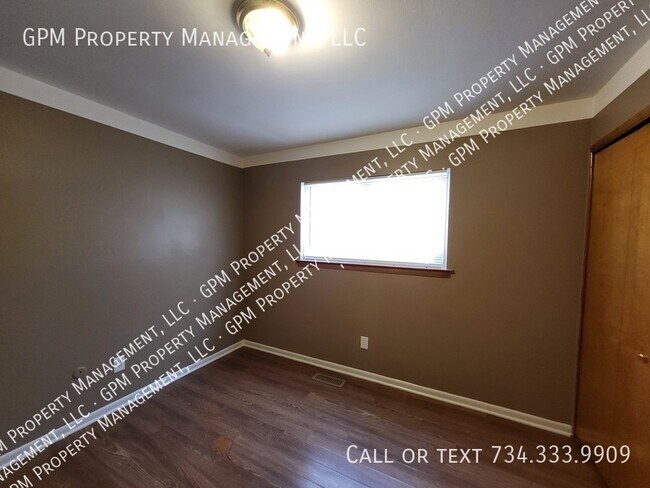 Photo - 875 Raupp Pl Unit 2