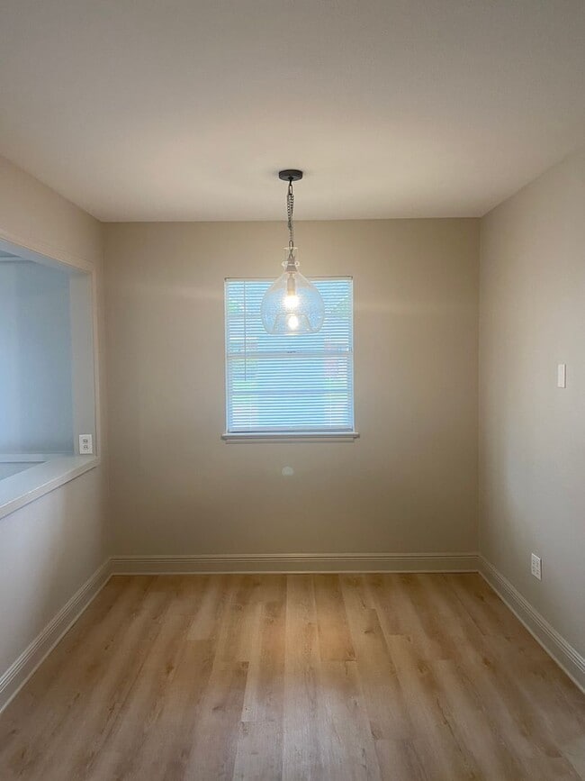 Photo - OCEAN SPRINGS GOLF CART DISTRICT - 3 BED 1 BATH HOUSE