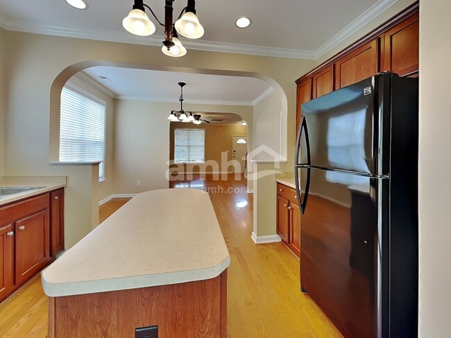 Photo - 101 Marino Pl