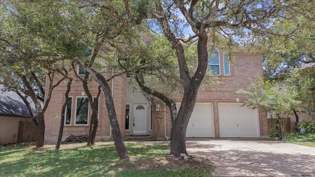 Building Photo - 706 Hilltop Dr