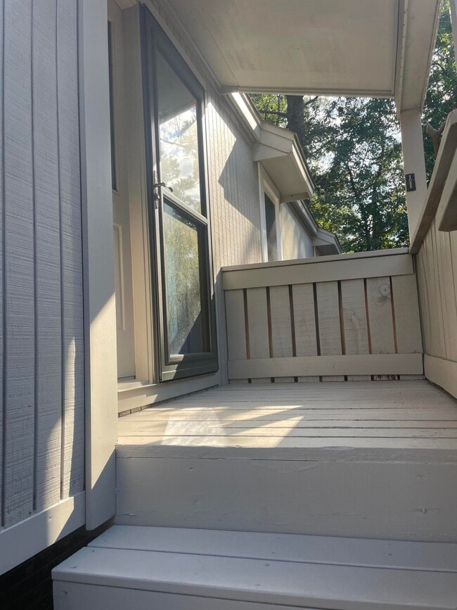 Photo - 12 Bluff Pointe Way