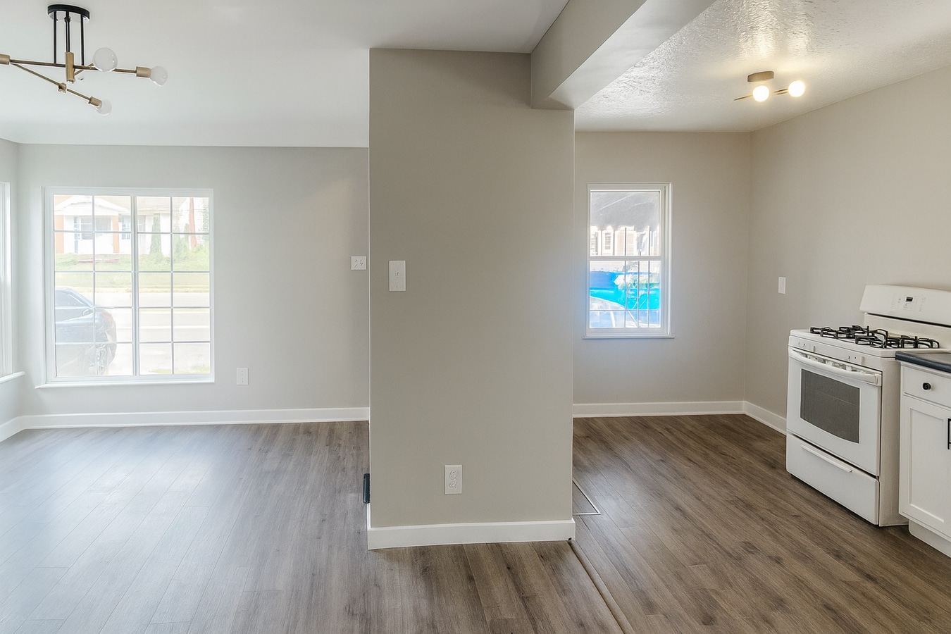 Photo - 13593 Meyers Rd