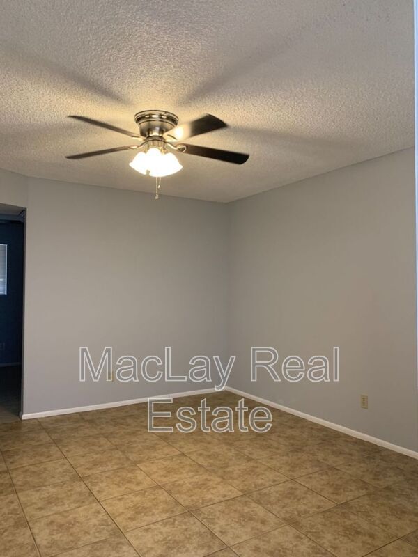 Photo - 843 E Fountain St