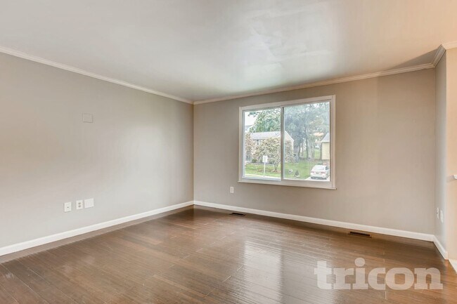 329 Kearney Dr