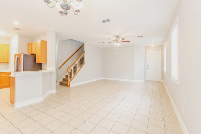 Photo - 2348 Spring Hollow Loop