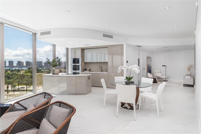 Photo - 18975 Collins Ave Unit 504