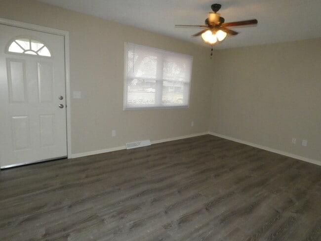 Photo - Beautiful Updated Home in North Kansas City!