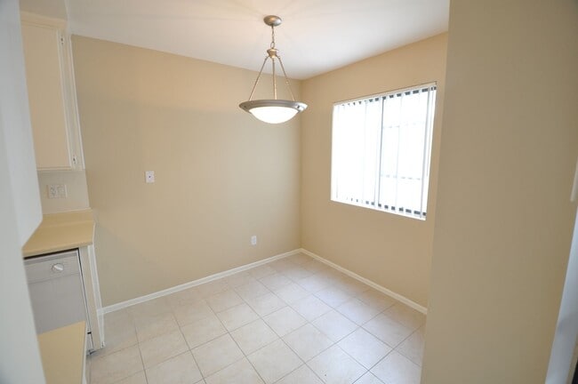 Photo - 6122 Colfax Ave Unidad 205