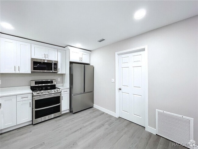 Building Photo - 5040 N Baywood Dr Rental