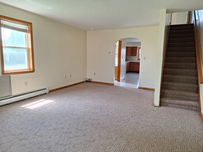 Photo - 145 Honeymoon St