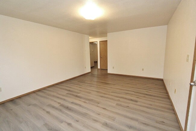 Photo - 1310 Poplar St