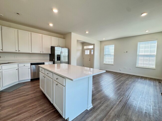 Photo - 15036 W Cyrus Dr
