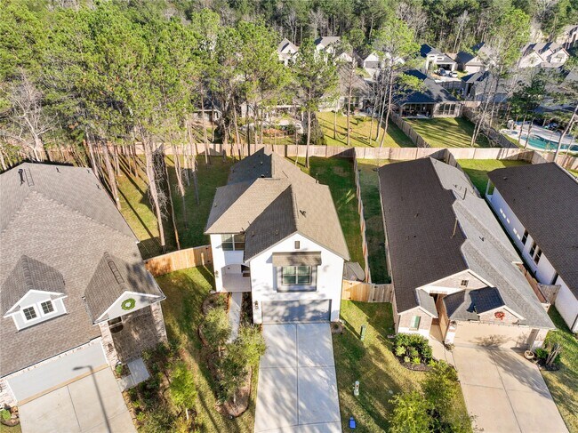 Photo - 389 Andes Dr