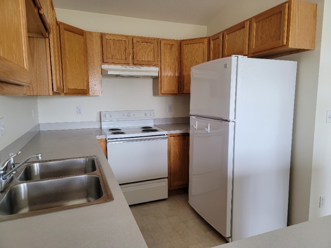 Photo - 2223 Teal Dr
