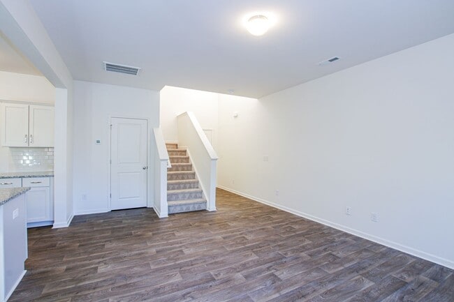 Photo - 3BD/2.5 Bath Townhome in Midland Wyntree Community- AVAILABLE NOW