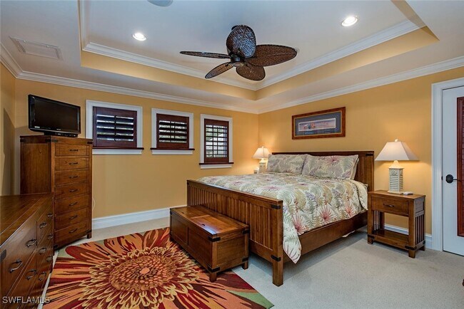 Building Photo - 85 13th Ave S