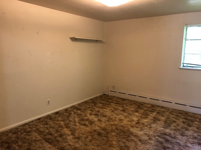 Photo - 1330 NE Hillside Dr Unit A