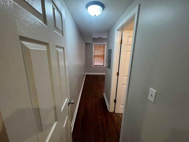 Photo - 9100 Lamon Ave