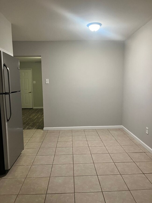 810 Jacobs Ln