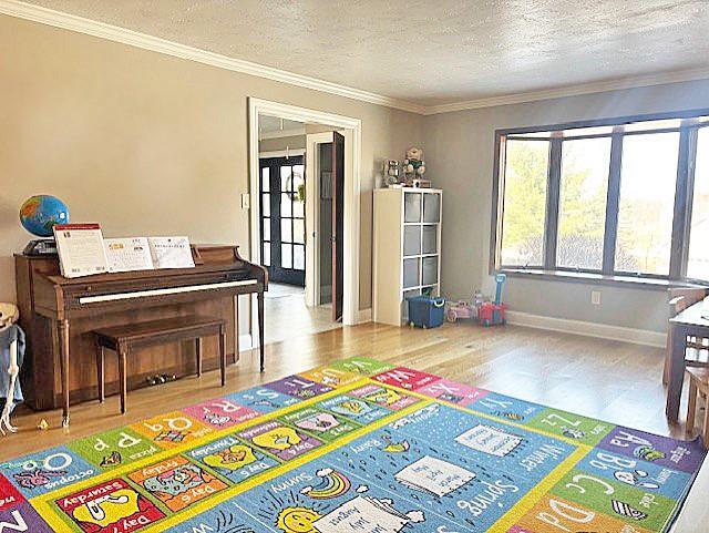 Photo - 120 Marlboro Dr