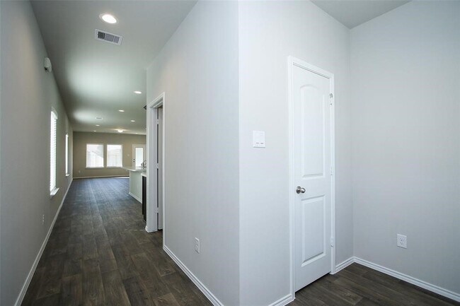 Photo - 4023 Wyanngate Dr