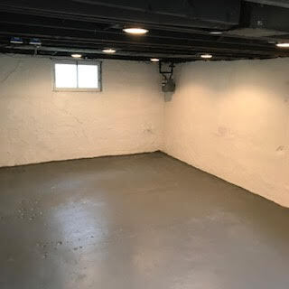 Photo - 321 Charles Avenue Southeast