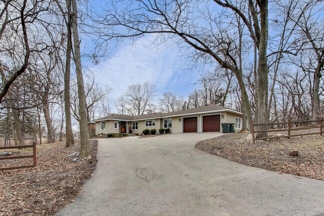 Photo - 1127 Timber Trails Rd