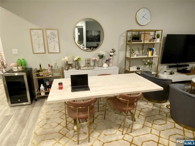 Photo - 237 Lincoln Ave Unit 201