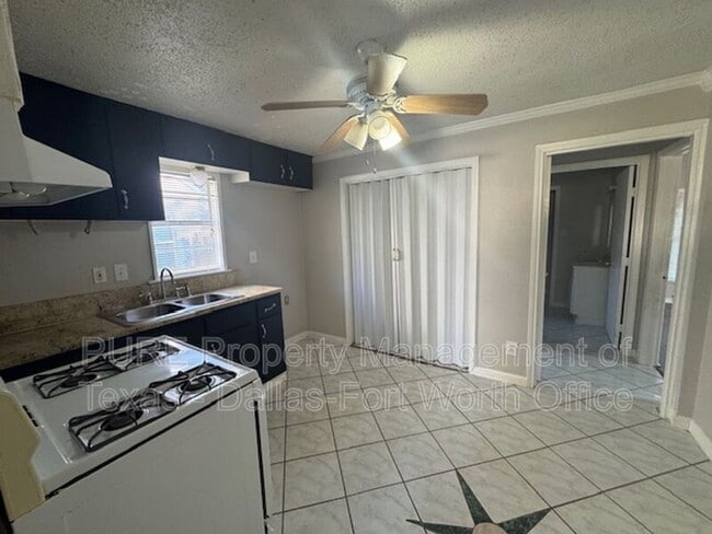 Photo - 3709 6th Ave