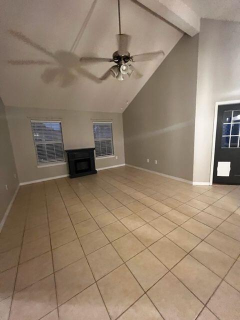 359 Canterbury Cir NW
