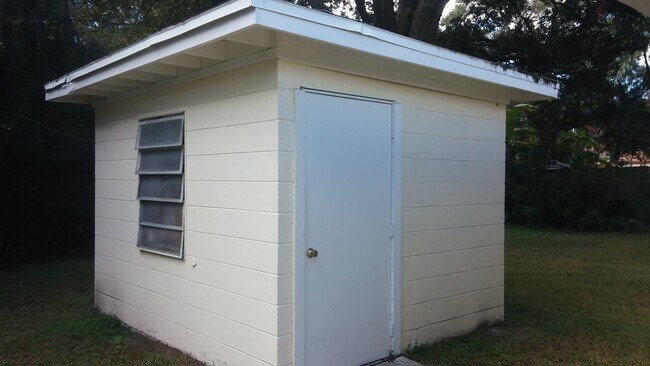 Photo - For Rent – 4 Bedroom Single Family Home in Pinellas Park, FL