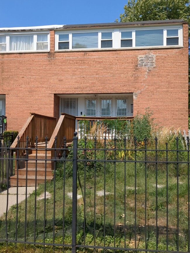 Building Photo - 4134 W 19th St Rental
