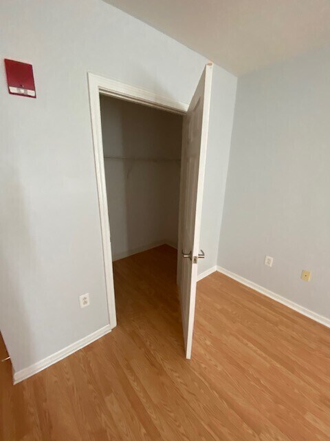 Photo - 1 Cityview Ln Unit 807