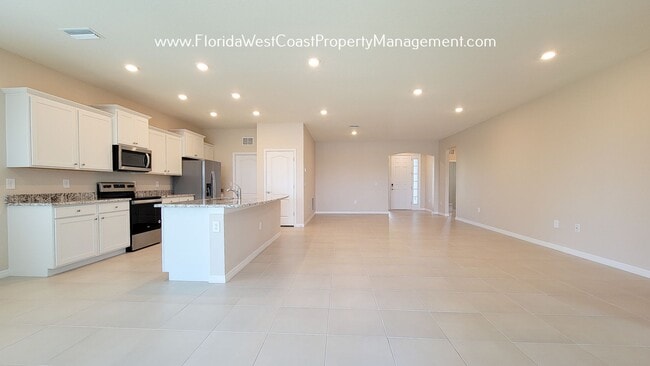 Photo - LARGE 3 BEDROOM- 2 BATH LAKEWOOD RANCH HOME FOR RENT! DIRECT LAKE VIEWS! ANNUAL LEASE!