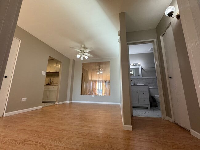 Photo - 252 Shorewood Dr Unit 1B