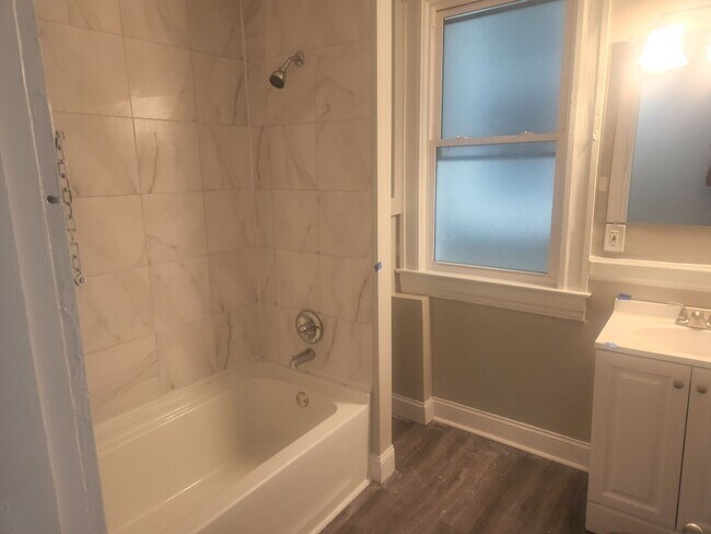 Photo - 2820 S 3rd St Unidad A