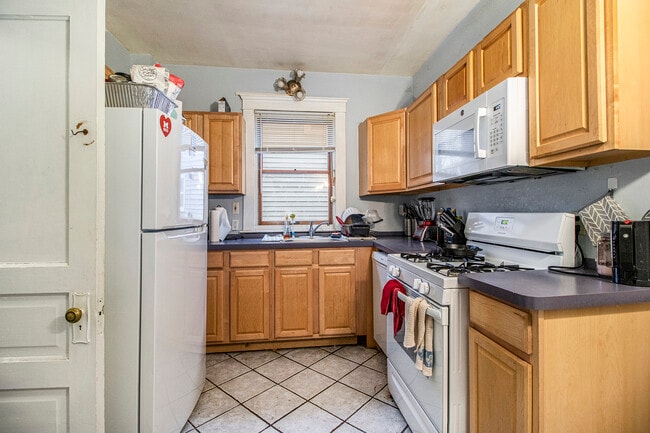 Photo - 407 Hamilton Pl