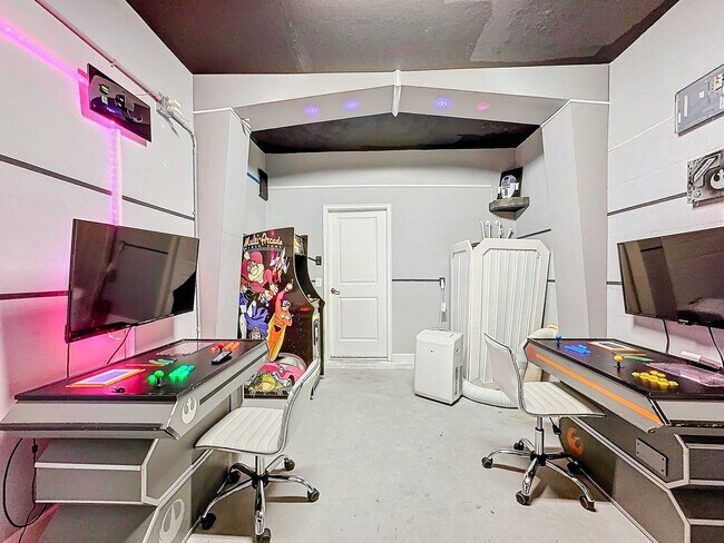 Photo - 1589 Flange Dr Unit ID1315021P