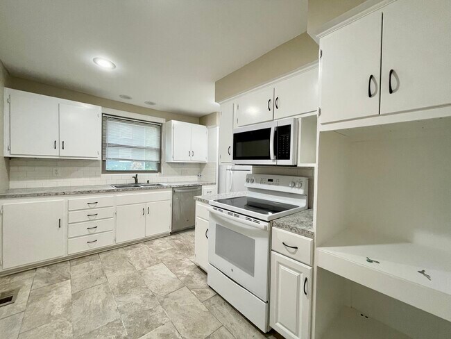 Photo - 6314 Holmes Rd Unidad A