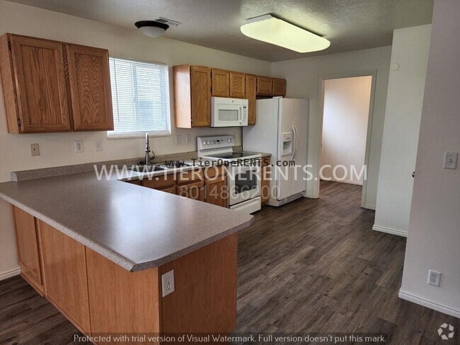 Building Photo - NO deposit option available for qualified ... Rental